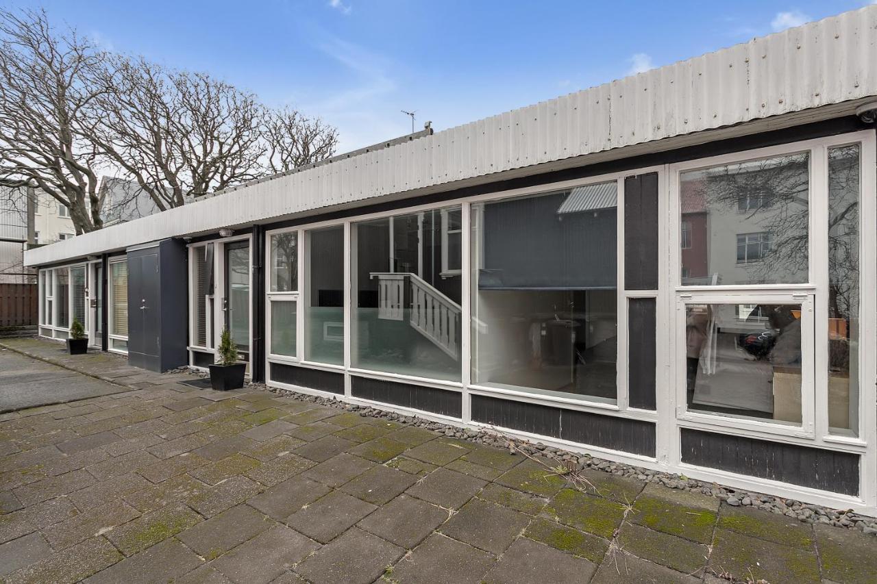 Baron Downtown Apartments Reykjavik Exterior photo